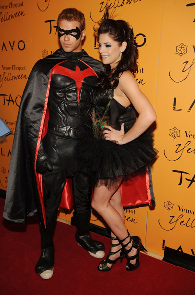 VeuveClicquotsYelloween018.jpg
