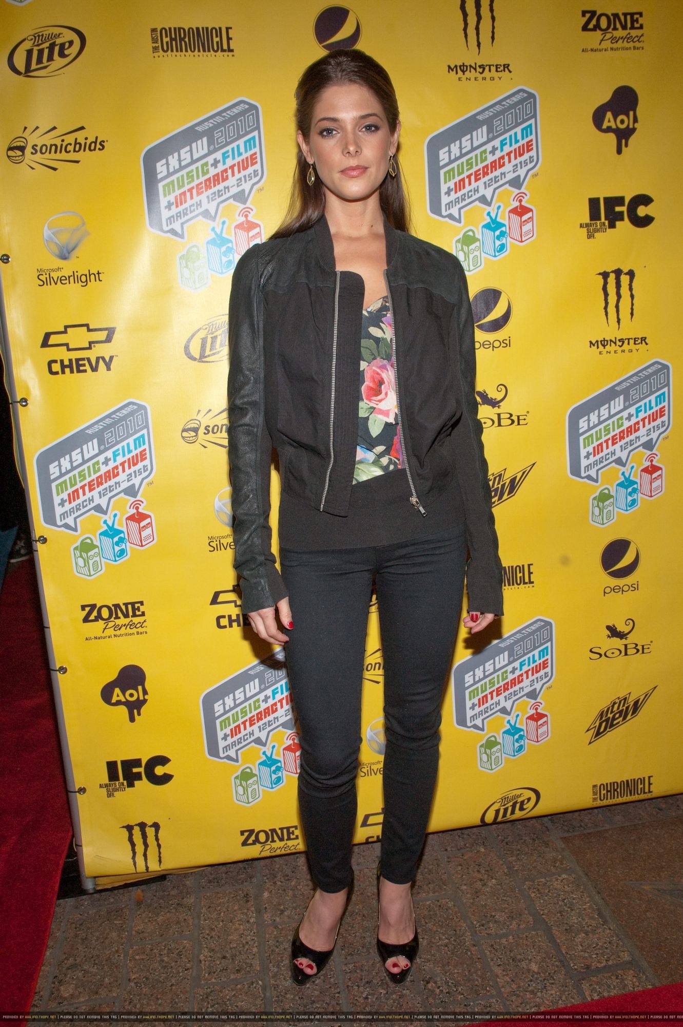 2010SXSWFestivalSkatelandPremiere021.jpg