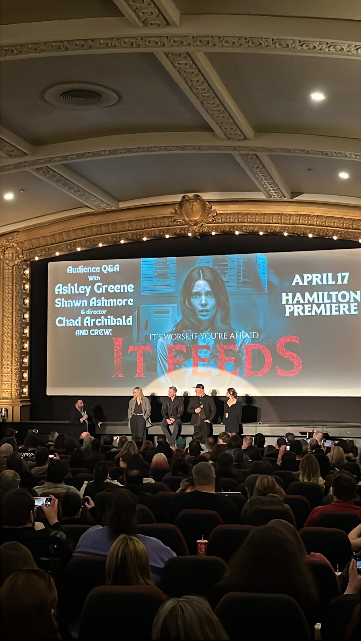 inside001.jpg inside001.jpg