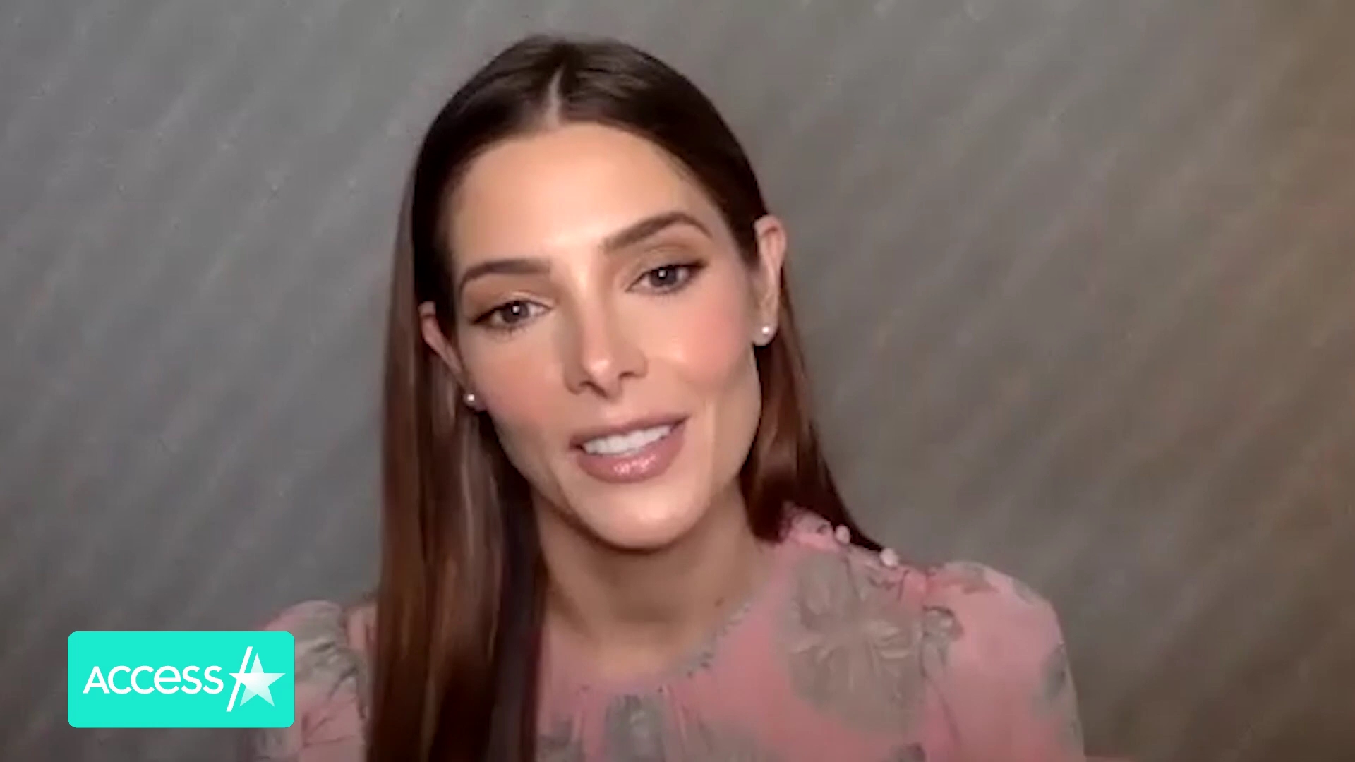 Ashley-Greene-dot-nl_AftermathPressJunket-AccesHollywood0015.jpg