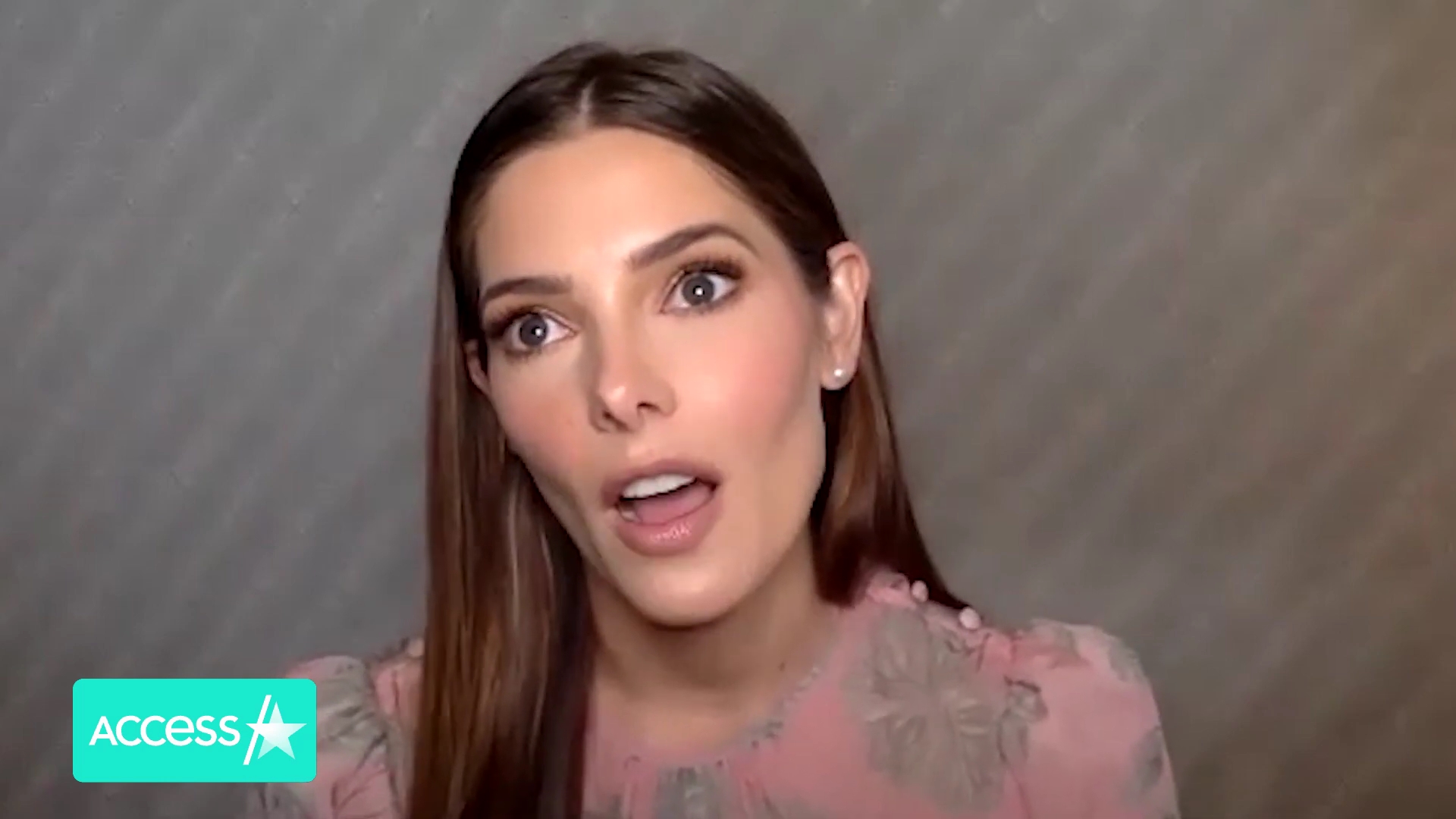 Ashley-Greene-dot-nl_AftermathPressJunket-AccesHollywood0018.jpg