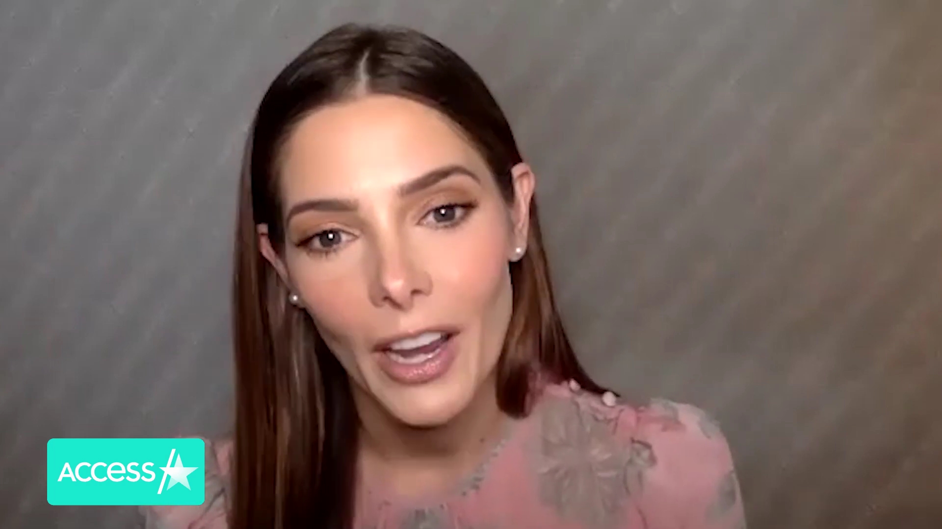Ashley-Greene-dot-nl_AftermathPressJunket-AccesHollywood0032.jpg