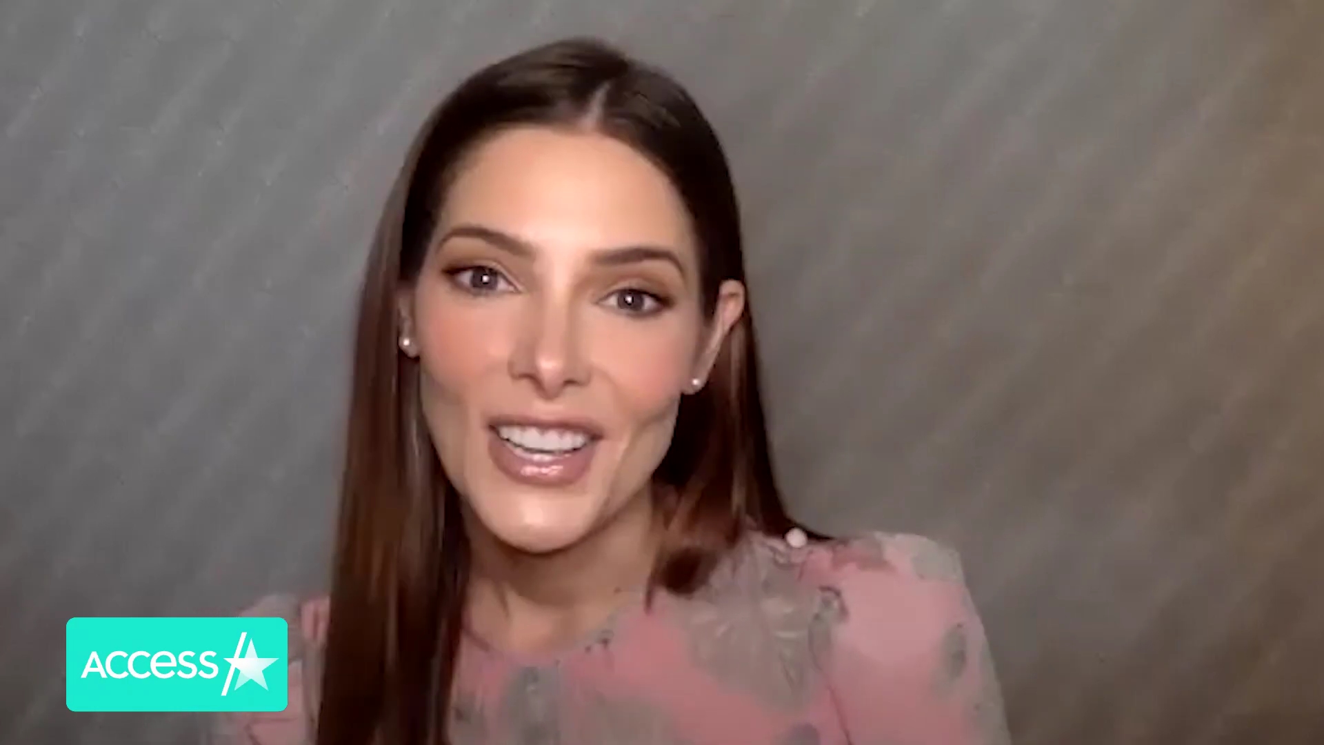 Ashley-Greene-dot-nl_AftermathPressJunket-AccesHollywood0044.jpg