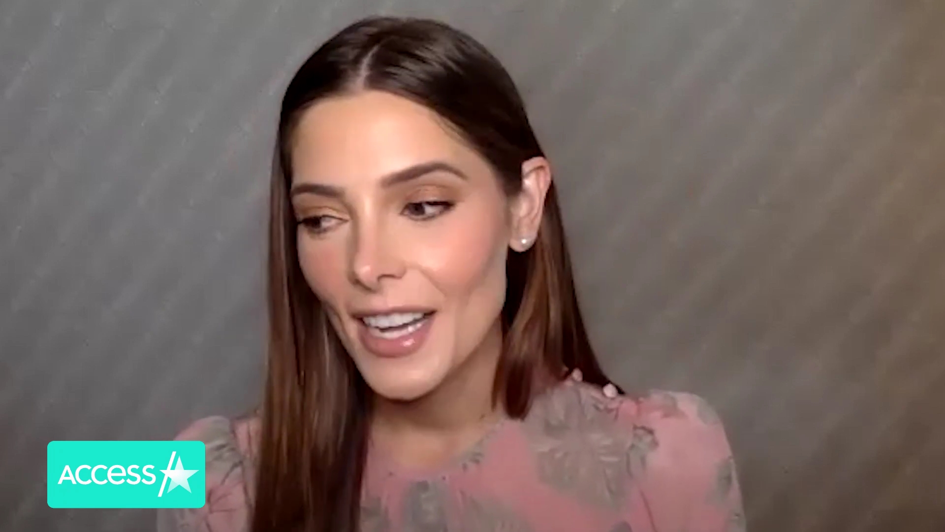 Ashley-Greene-dot-nl_AftermathPressJunket-AccesHollywood0046.jpg
