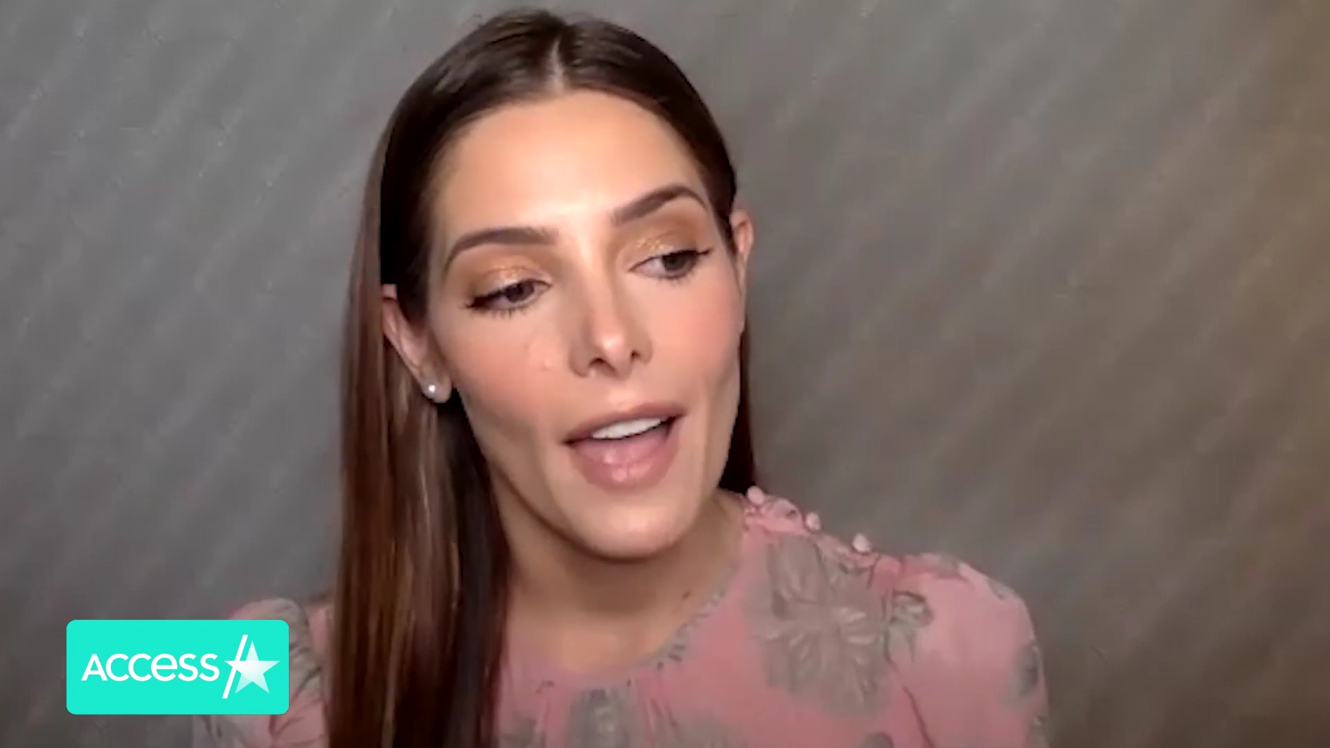 Ashley-Greene-dot-nl_AftermathPressJunket-AccesHollywood0071.jpg