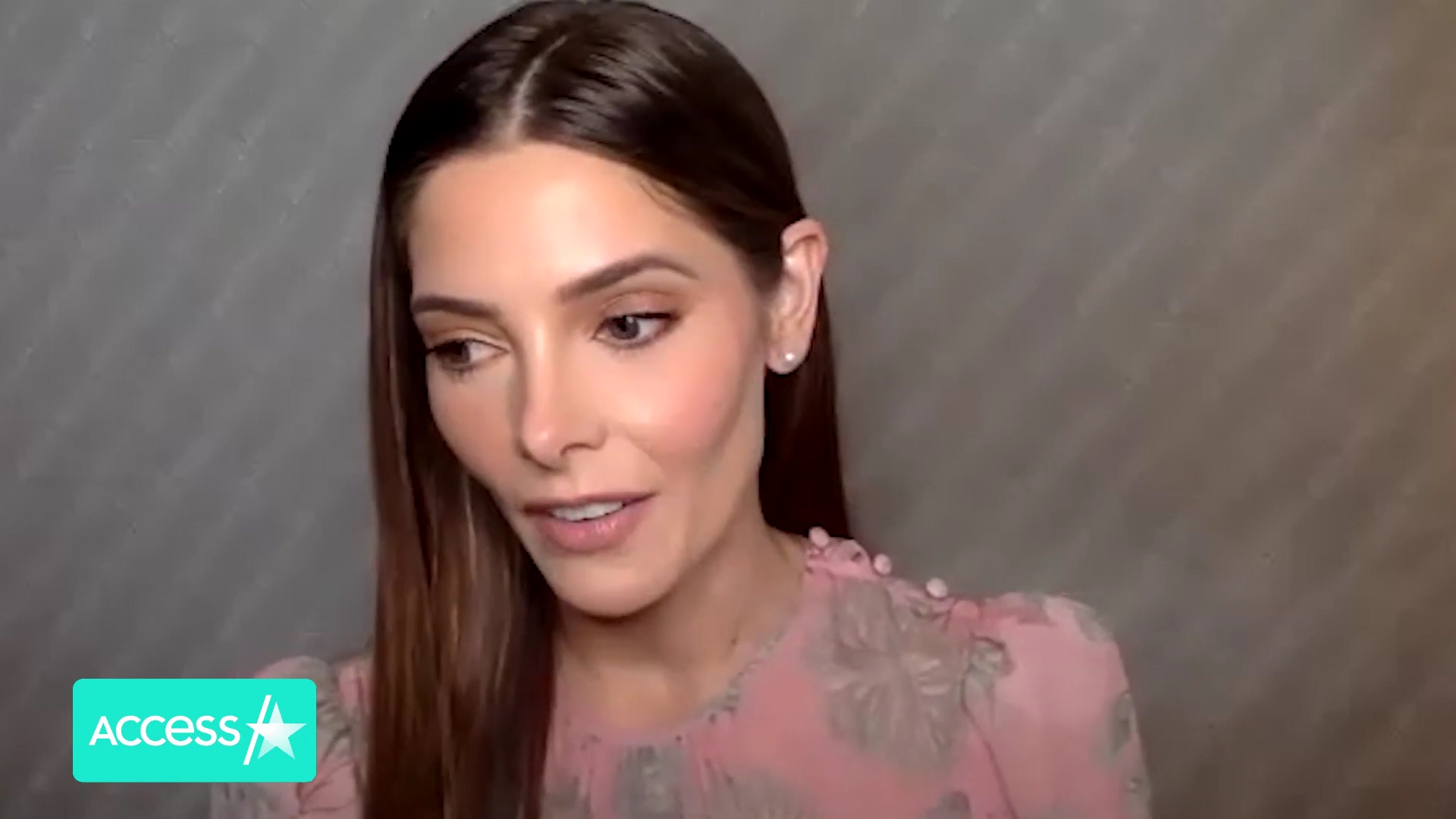 Ashley-Greene-dot-nl_AftermathPressJunket-AccesHollywood0075.jpg