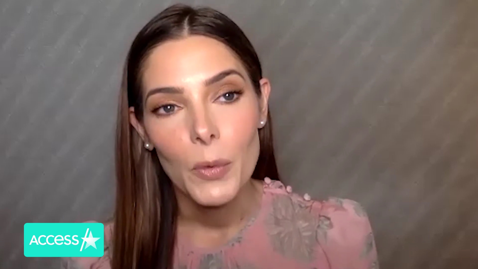 Ashley-Greene-dot-nl_AftermathPressJunket-AccesHollywood0078.jpg