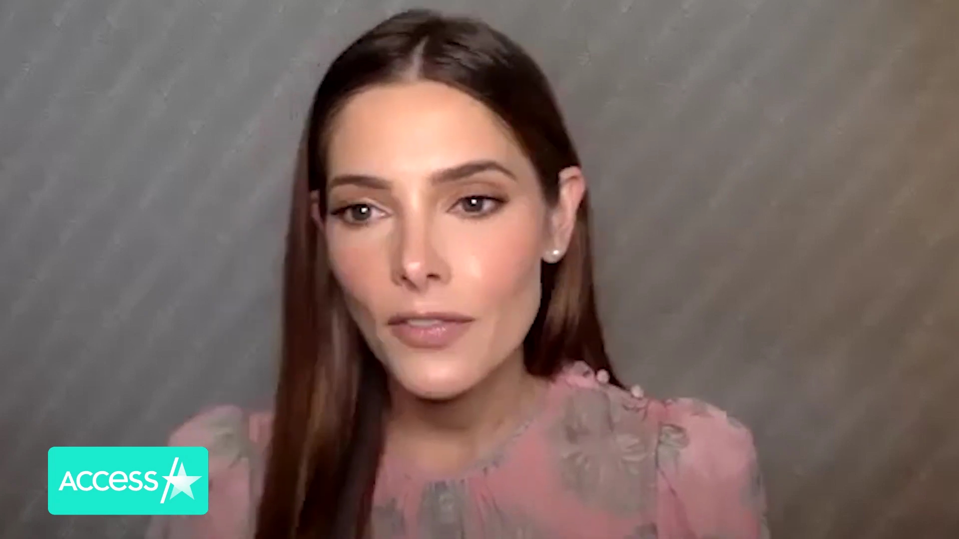 Ashley-Greene-dot-nl_AftermathPressJunket-AccesHollywood0108.jpg