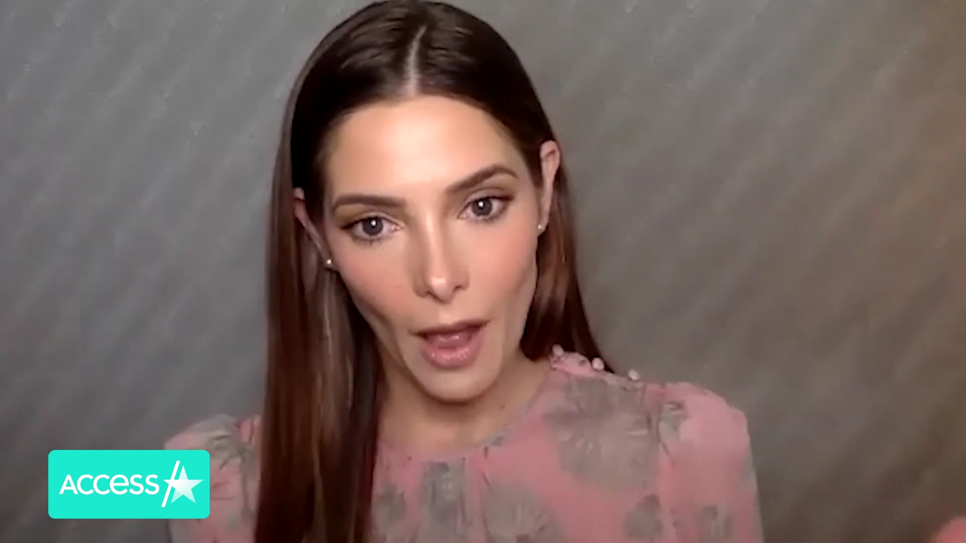 Ashley-Greene-dot-nl_AftermathPressJunket-AccesHollywood0114.jpg