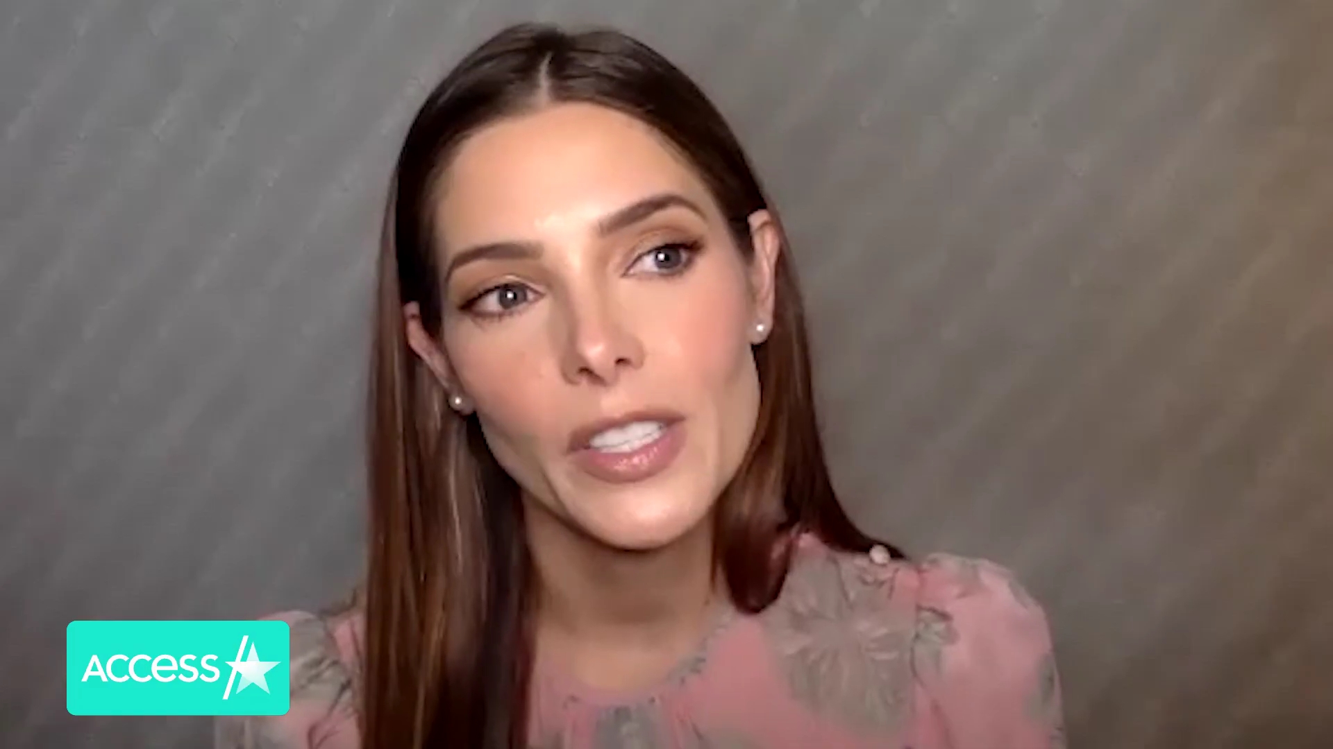 Ashley-Greene-dot-nl_AftermathPressJunket-AccesHollywood0238.jpg