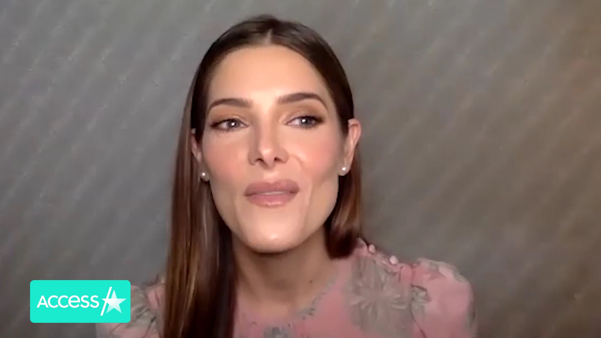 Ashley-Greene-dot-nl_AftermathPressJunket-AccesHollywood0314.jpg