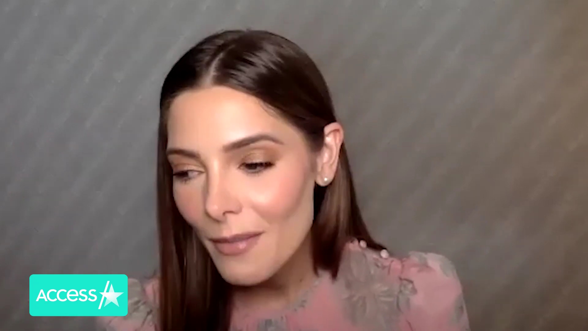 Ashley-Greene-dot-nl_AftermathPressJunket-AccesHollywood0356.jpg