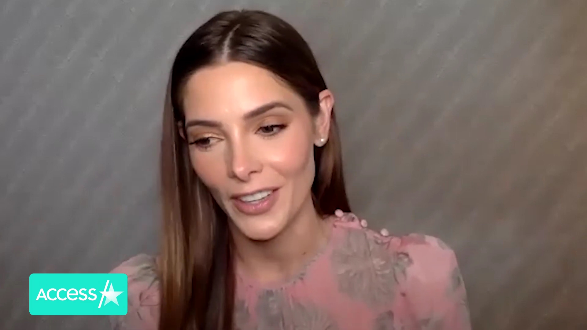 Ashley-Greene-dot-nl_AftermathPressJunket-AccesHollywood0418.jpg