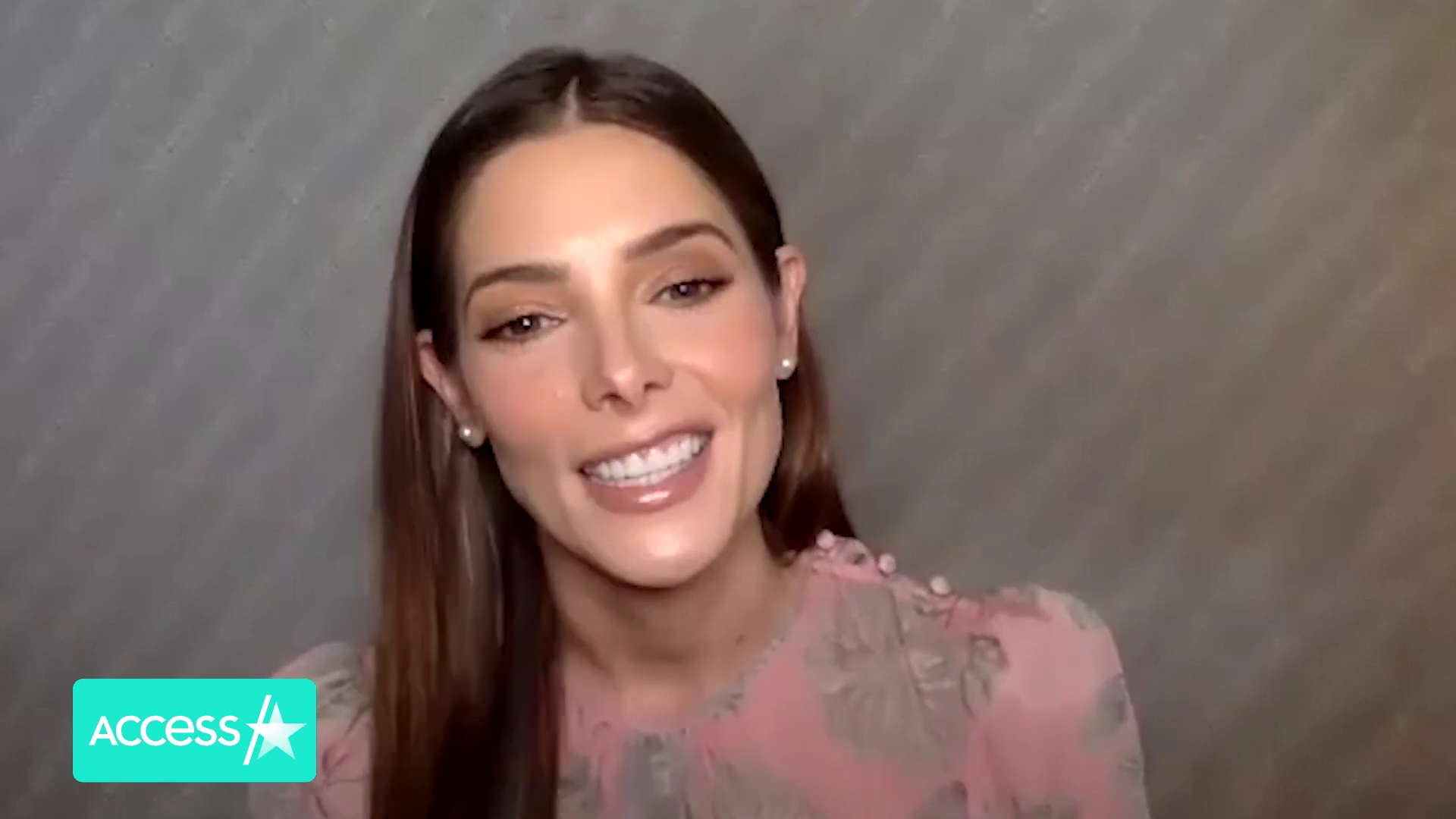 Ashley-Greene-dot-nl_AftermathPressJunket-AccesHollywood0421.jpg