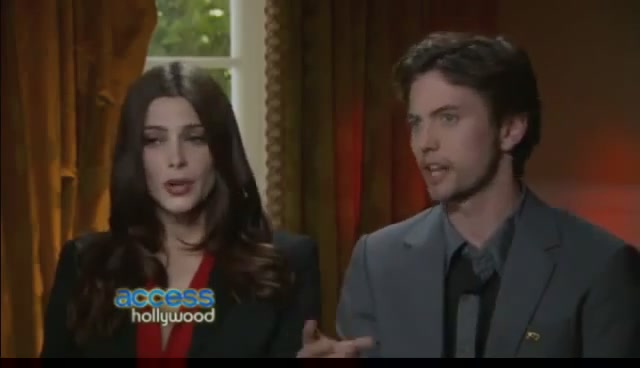 Ashley-Greene-dot-nl_BreakingDawnInterview-AccesHollywood0024.jpg