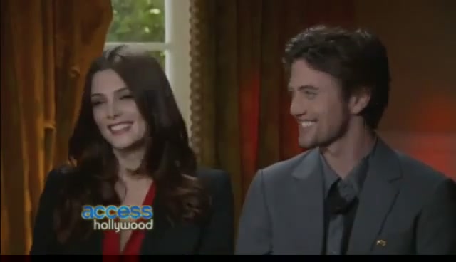 Ashley-Greene-dot-nl_BreakingDawnInterview-AccesHollywood0036.jpg