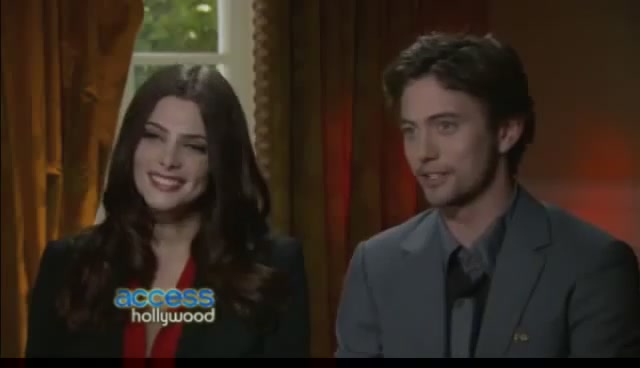 Ashley-Greene-dot-nl_BreakingDawnInterview-AccesHollywood0156.jpg