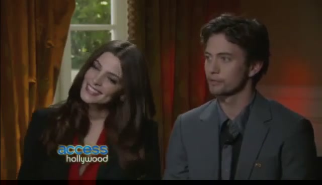 Ashley-Greene-dot-nl_BreakingDawnInterview-AccesHollywood0250.jpg