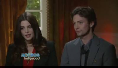 Ashley-Greene-dot-nl_BreakingDawnInterview-AccesHollywood0230.jpg