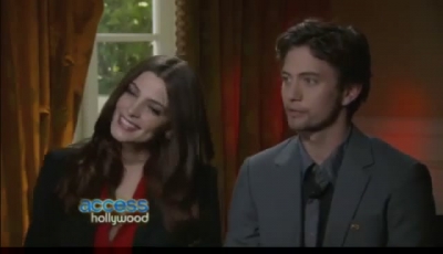 Ashley-Greene-dot-nl_BreakingDawnInterview-AccesHollywood0250.jpg