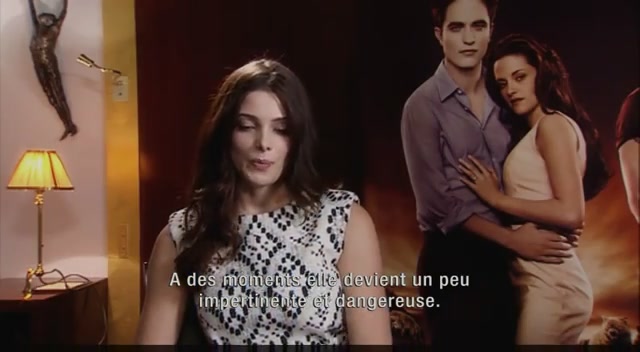 Ashley-Greene-dot-nl_BreakingDawnInterview-Allocine0103.jpg