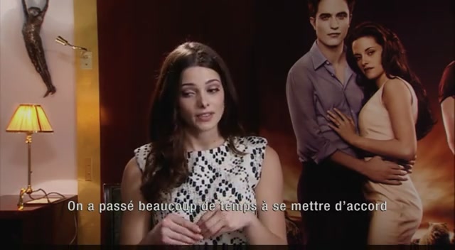 Ashley-Greene-dot-nl_BreakingDawnInterview-Allocine0157.jpg