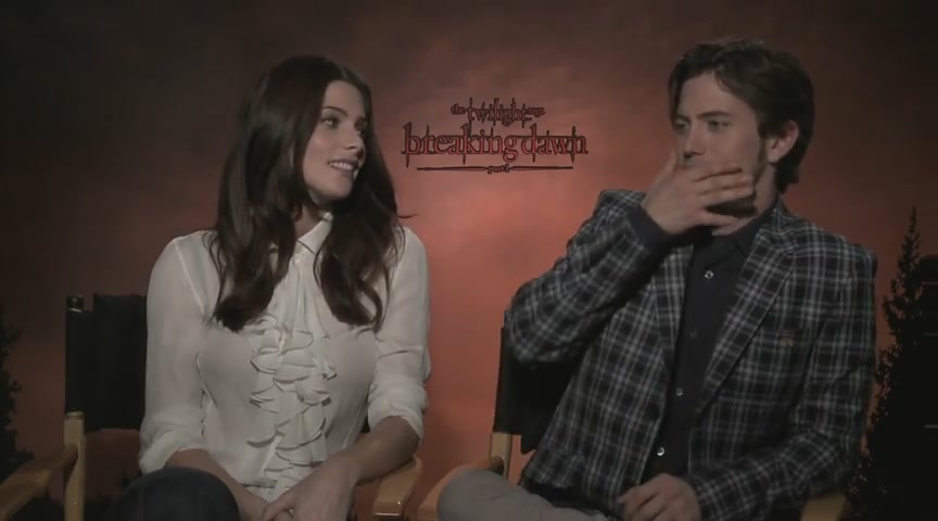 Ashley-Greene-dot-nl_BreakingDawnInterview-BDKreviewscom0011.jpg