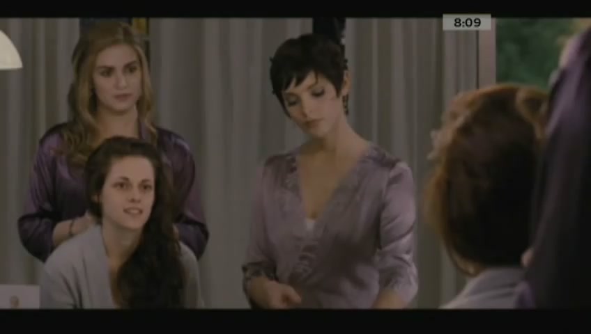 Ashley-Greene-dot-nl_BreakingDawnInterview-CTVca0018.jpg