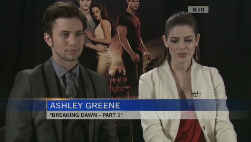 Ashley-Greene-dot-nl_BreakingDawnInterview-CTVca0043.jpg