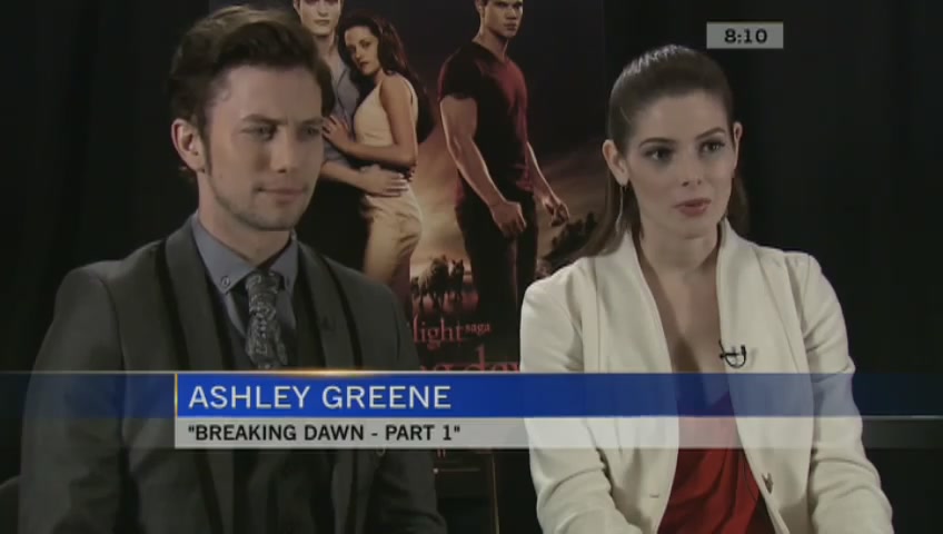 Ashley-Greene-dot-nl_BreakingDawnInterview-CTVca0046.jpg