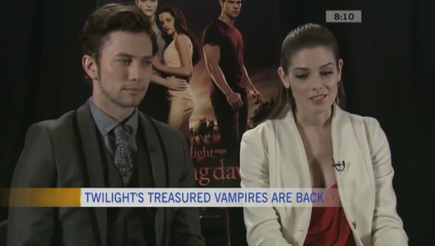Ashley-Greene-dot-nl_BreakingDawnInterview-CTVca0058.jpg
