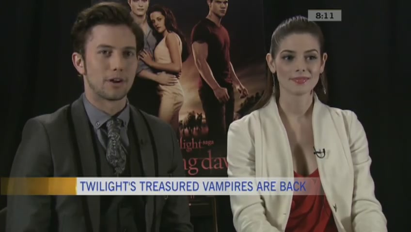 Ashley-Greene-dot-nl_BreakingDawnInterview-CTVca0088.jpg