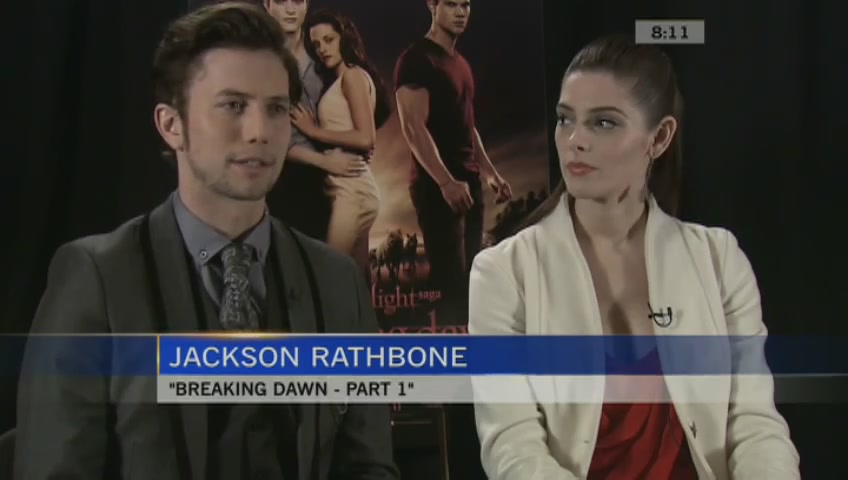 Ashley-Greene-dot-nl_BreakingDawnInterview-CTVca0092.jpg