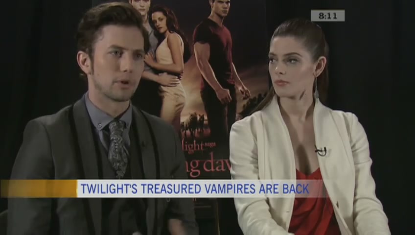 Ashley-Greene-dot-nl_BreakingDawnInterview-CTVca0126.jpg