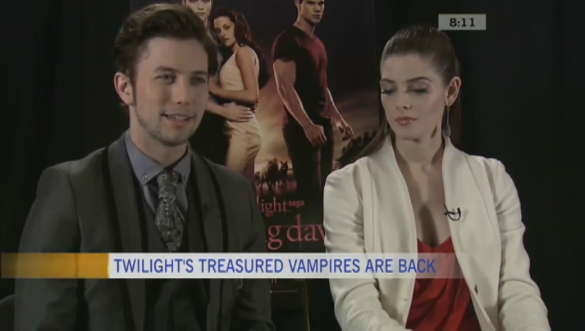 Ashley-Greene-dot-nl_BreakingDawnInterview-CTVca0141.jpg