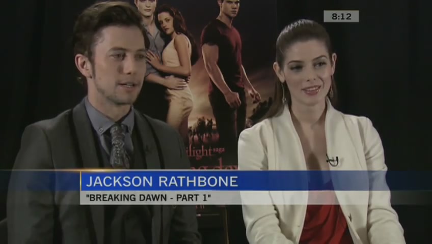 Ashley-Greene-dot-nl_BreakingDawnInterview-CTVca0156.jpg