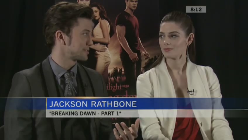 Ashley-Greene-dot-nl_BreakingDawnInterview-CTVca0159.jpg