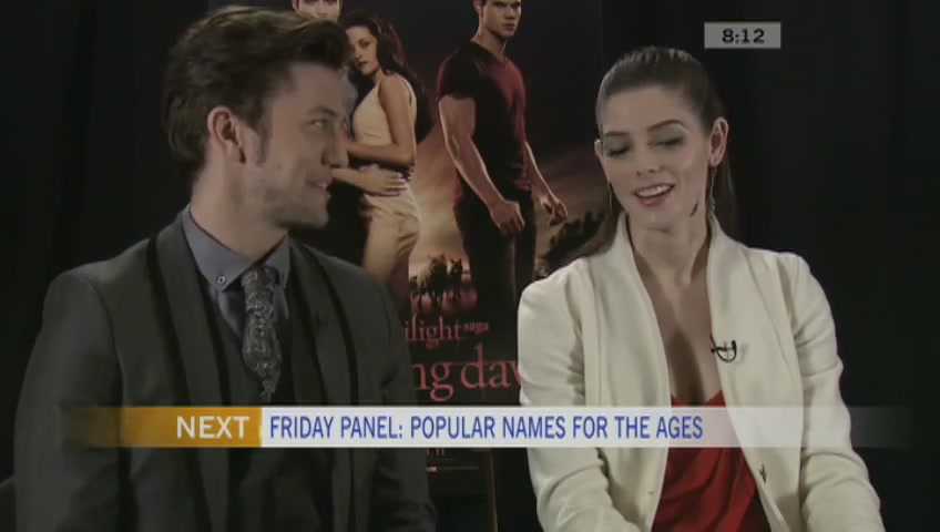 Ashley-Greene-dot-nl_BreakingDawnInterview-CTVca0161.jpg
