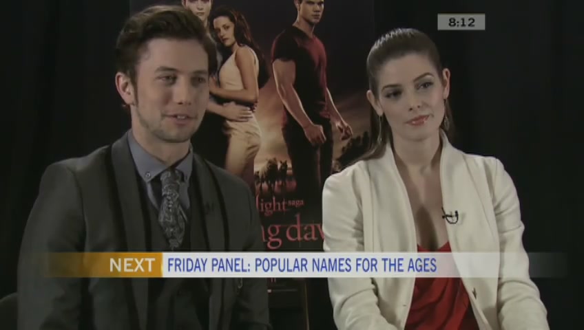 Ashley-Greene-dot-nl_BreakingDawnInterview-CTVca0165.jpg