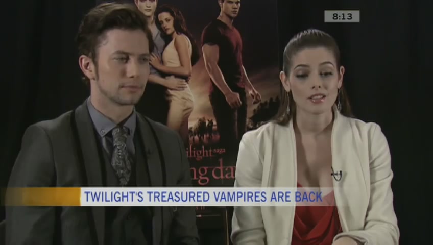 Ashley-Greene-dot-nl_BreakingDawnInterview-CTVca0231.jpg