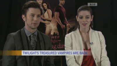 Ashley-Greene-dot-nl_BreakingDawnInterview-CTVca0074.jpg