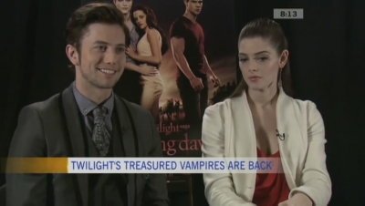 Ashley-Greene-dot-nl_BreakingDawnInterview-CTVca0206.jpg