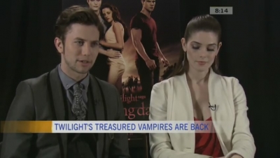 Ashley-Greene-dot-nl_BreakingDawnInterview-CTVca0301.jpg