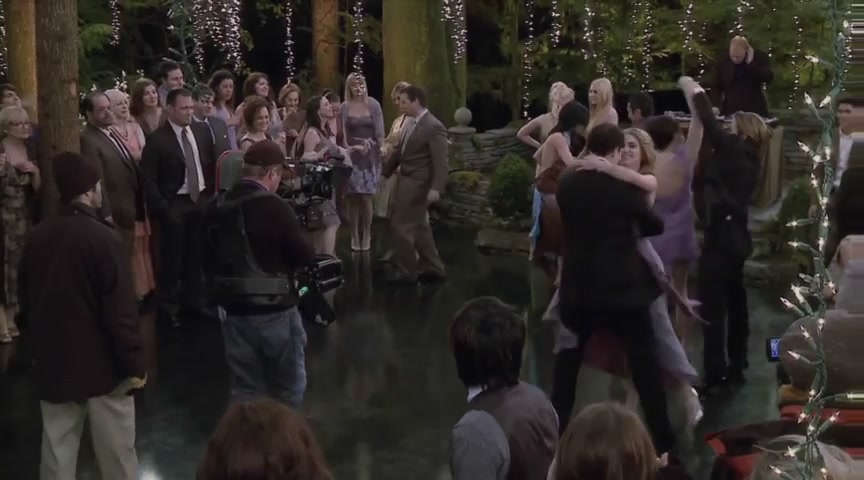 Ashley-Greene-dot-nl_BreakingDawnInterview-CleverTV0063.jpg