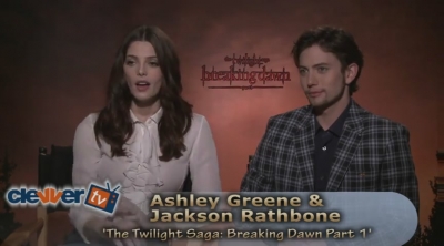 Ashley-Greene-dot-nl_BreakingDawnInterview-CleverTV0006.jpg