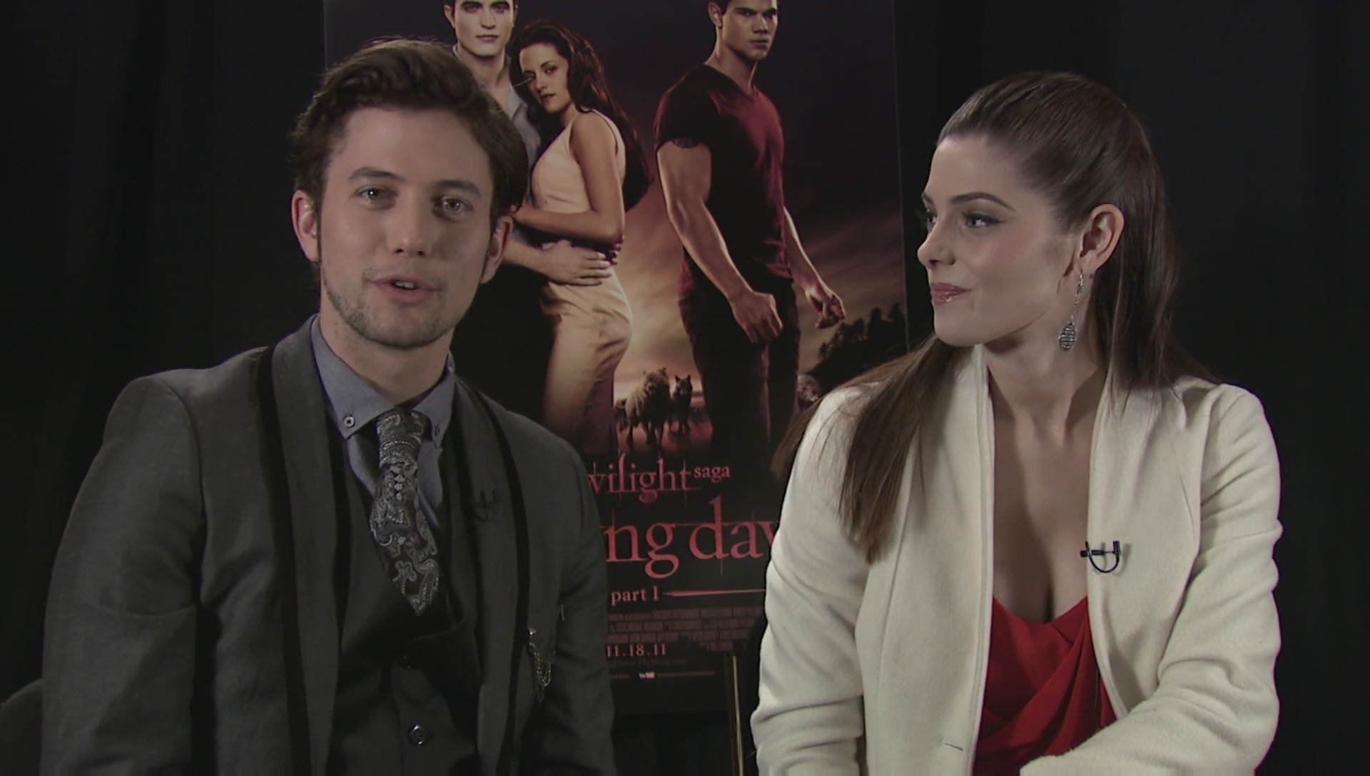 Ashley-Greene-dot-nl_BreakingDawnInterview-EOneFilms0004.jpg