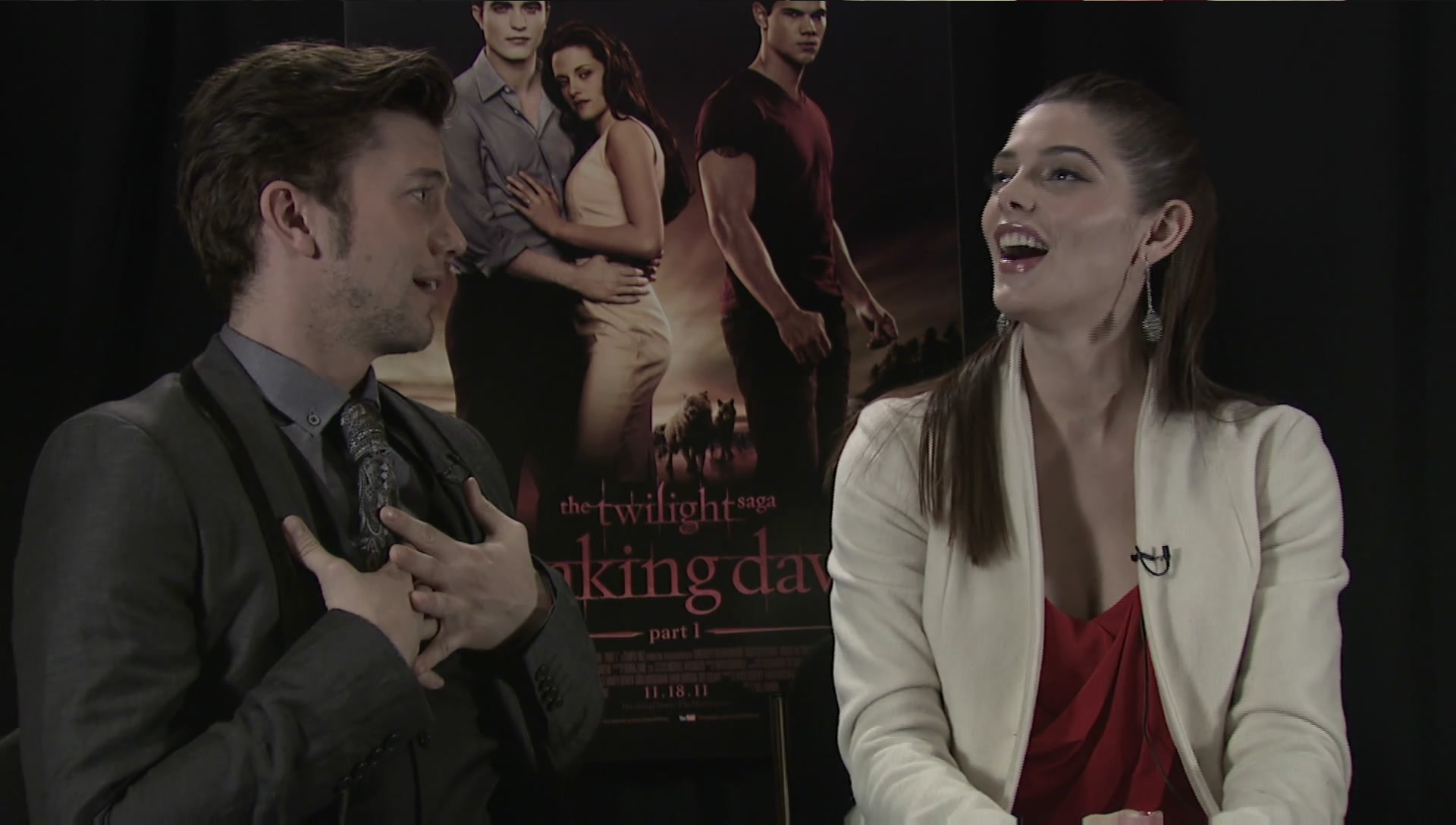 Ashley-Greene-dot-nl_BreakingDawnInterview-EOneFilms0030.jpg