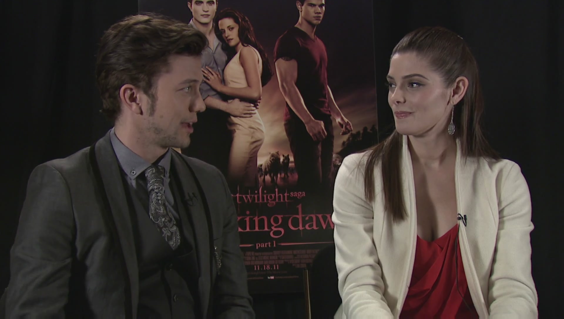 Ashley-Greene-dot-nl_BreakingDawnInterview-EOneFilms0150.jpg