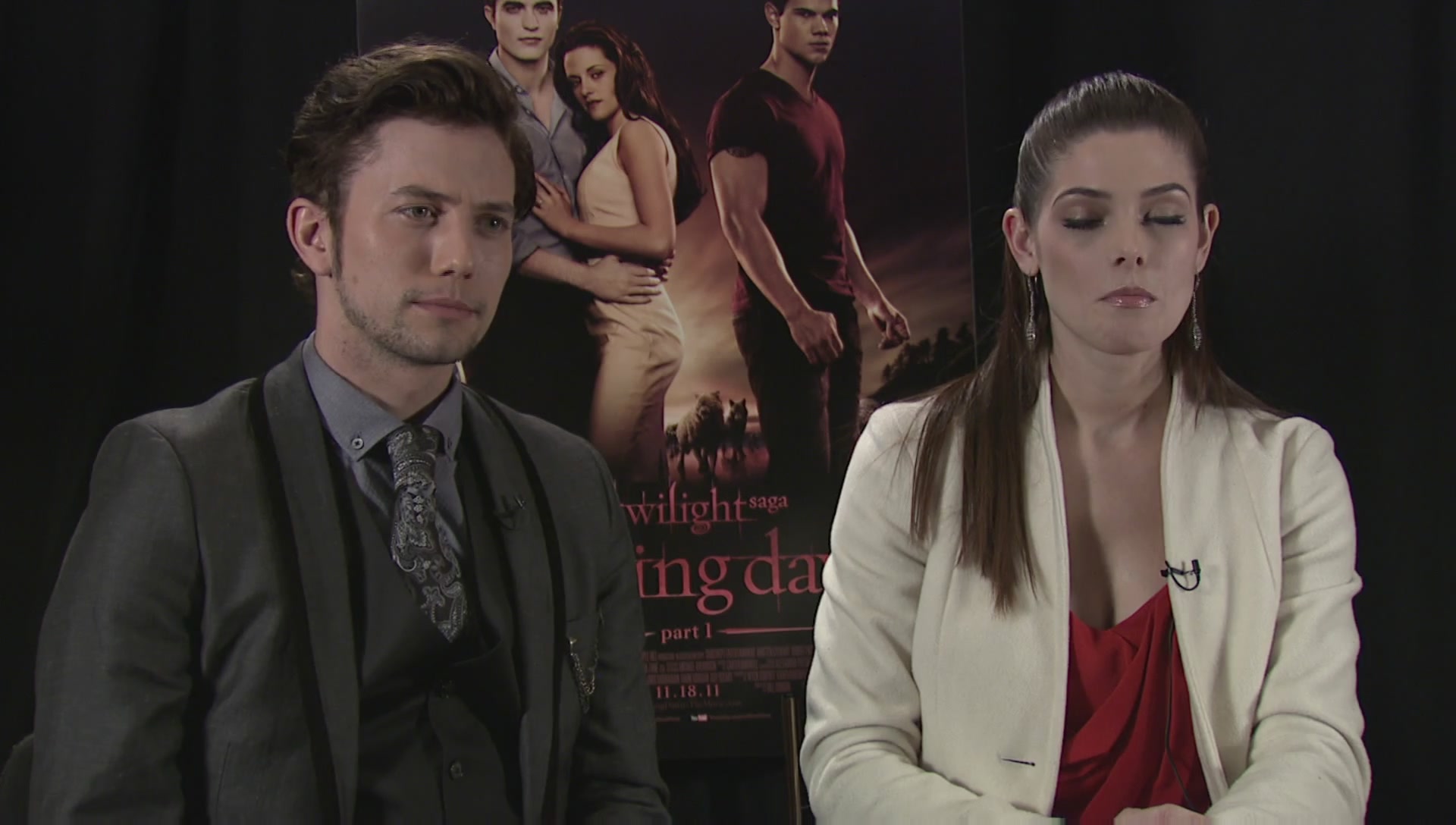 Ashley-Greene-dot-nl_BreakingDawnInterview-EOneFilms0195.jpg