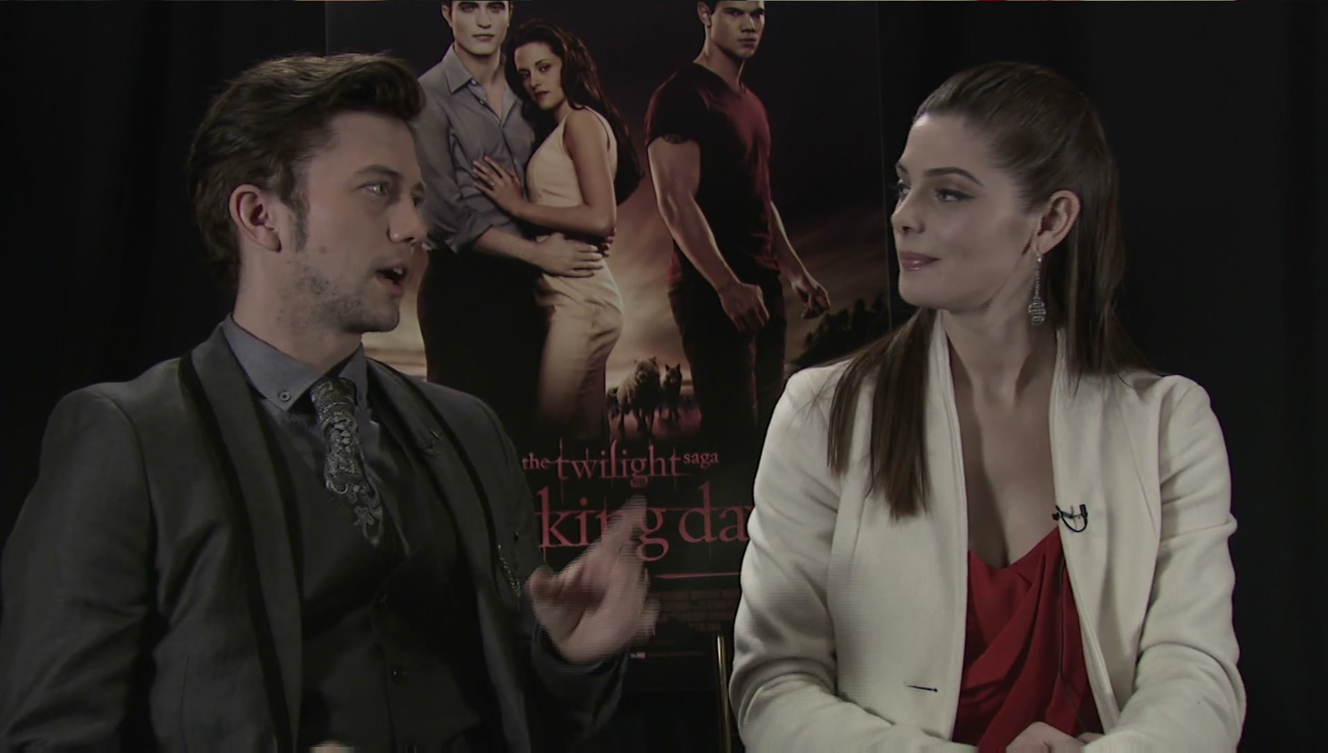 Ashley-Greene-dot-nl_BreakingDawnInterview-EOneFilms0200.jpg